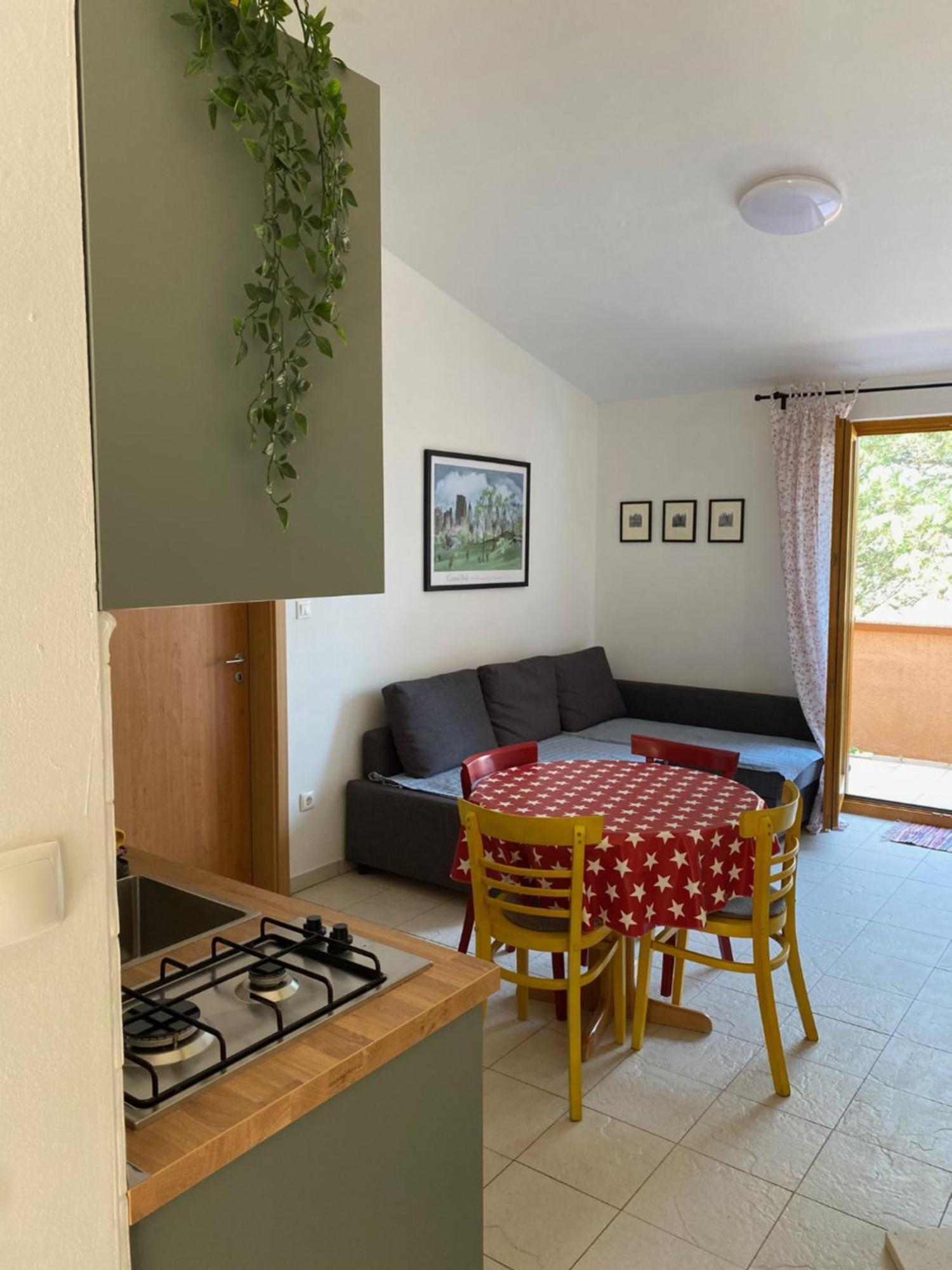 Apartments Lili Baska  Luaran gambar