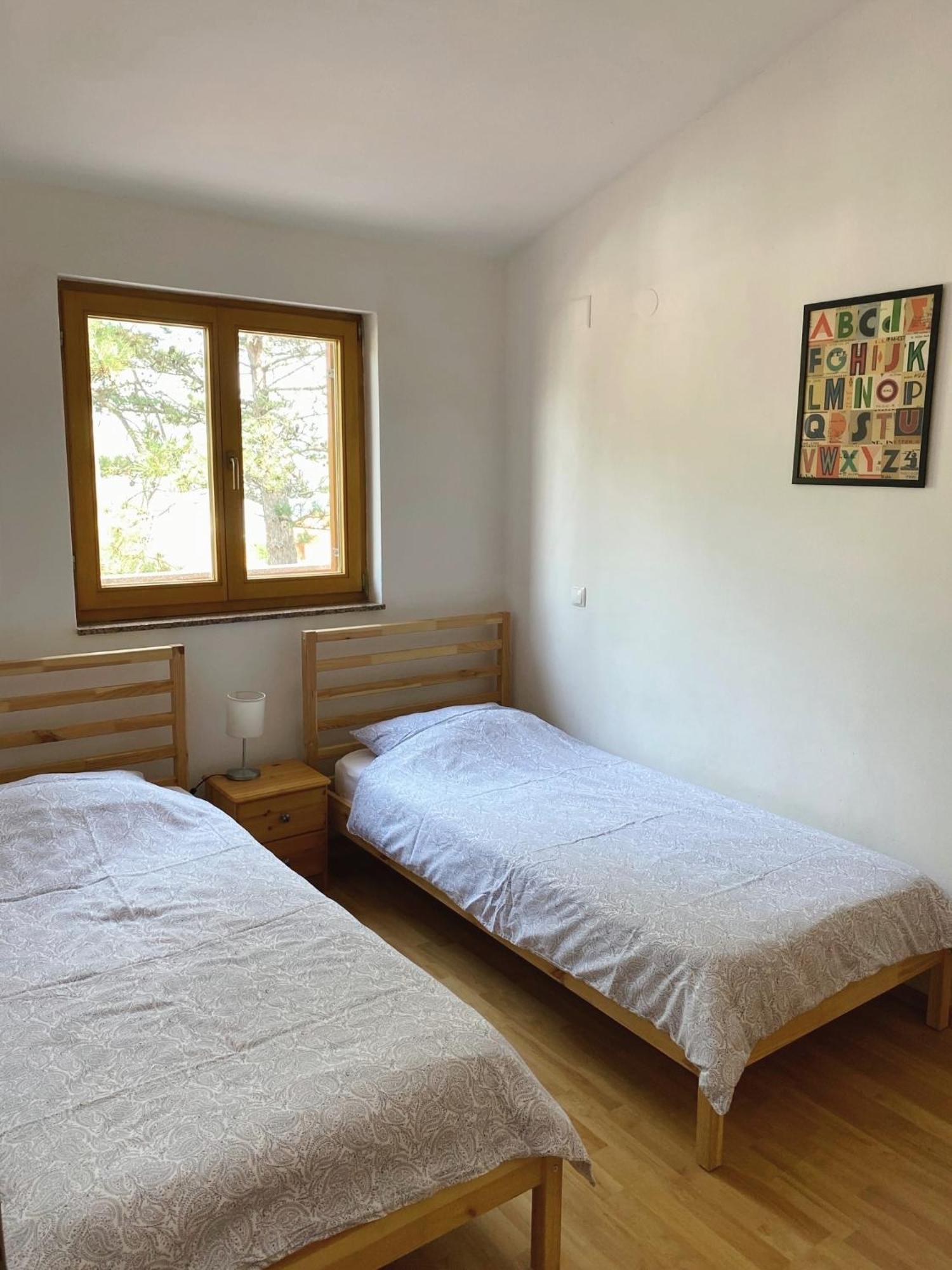 Apartments Lili Baska  Luaran gambar
