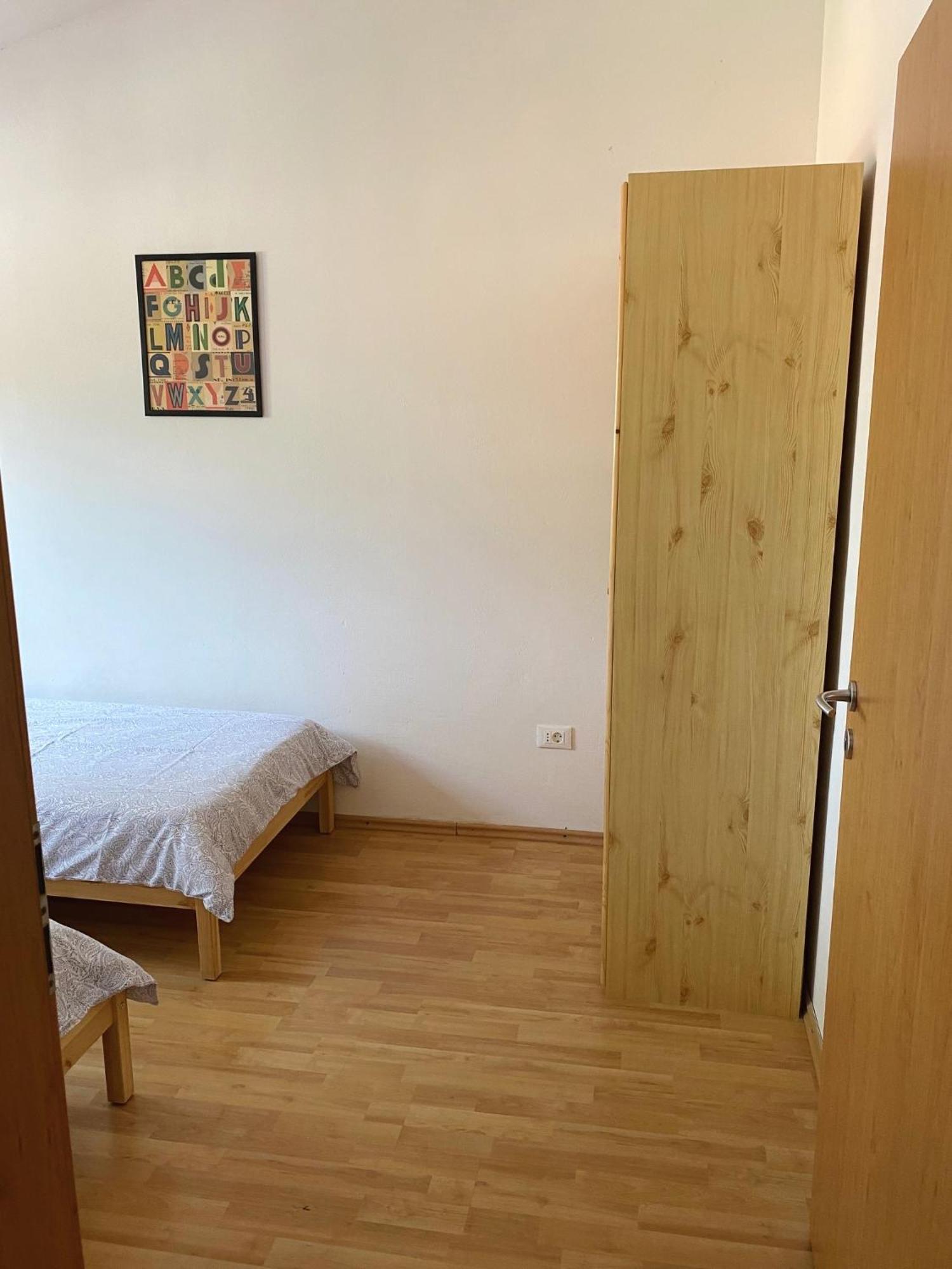Apartments Lili Baska  Luaran gambar