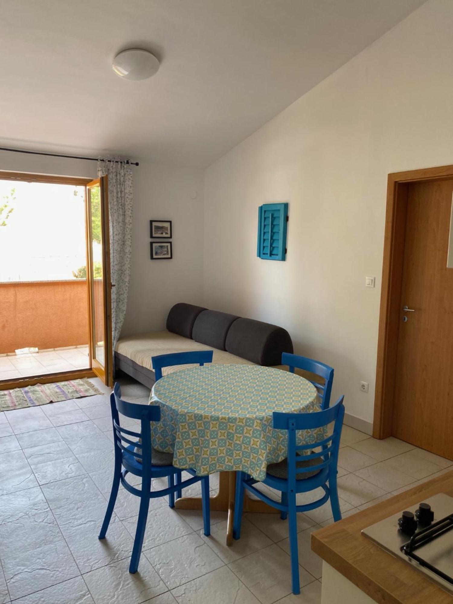 Apartments Lili Baska  Luaran gambar