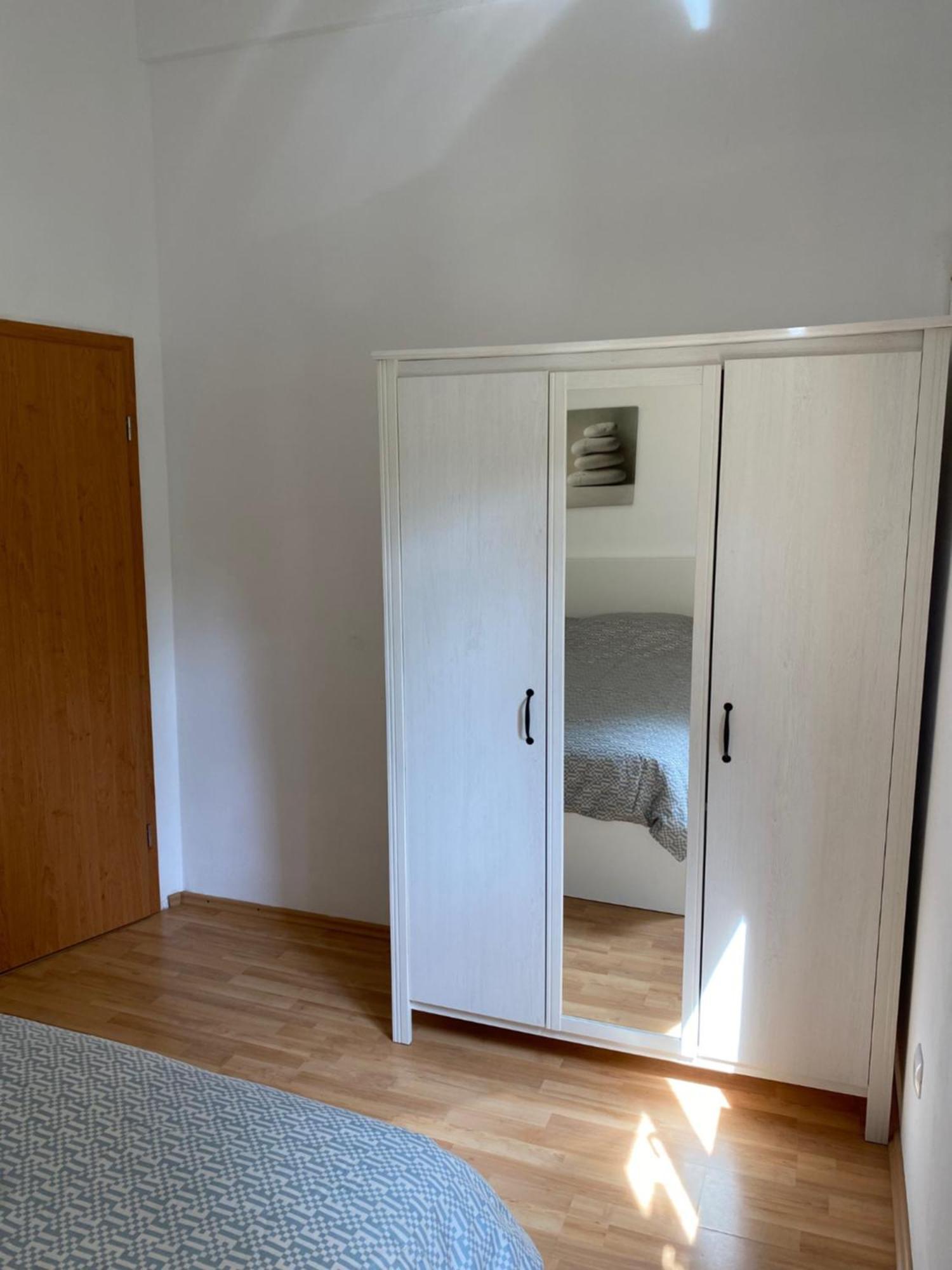 Apartments Lili Baska  Luaran gambar