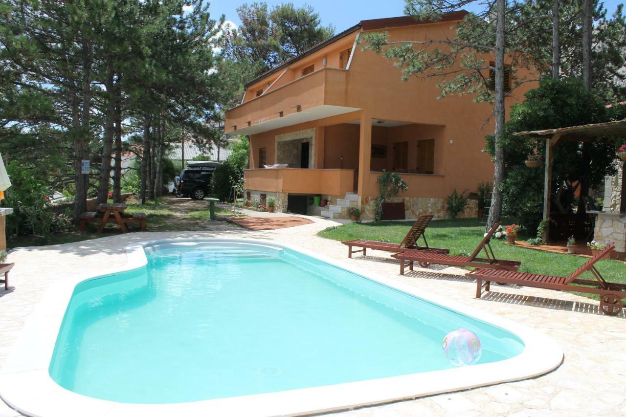Apartments Lili Baska  Luaran gambar